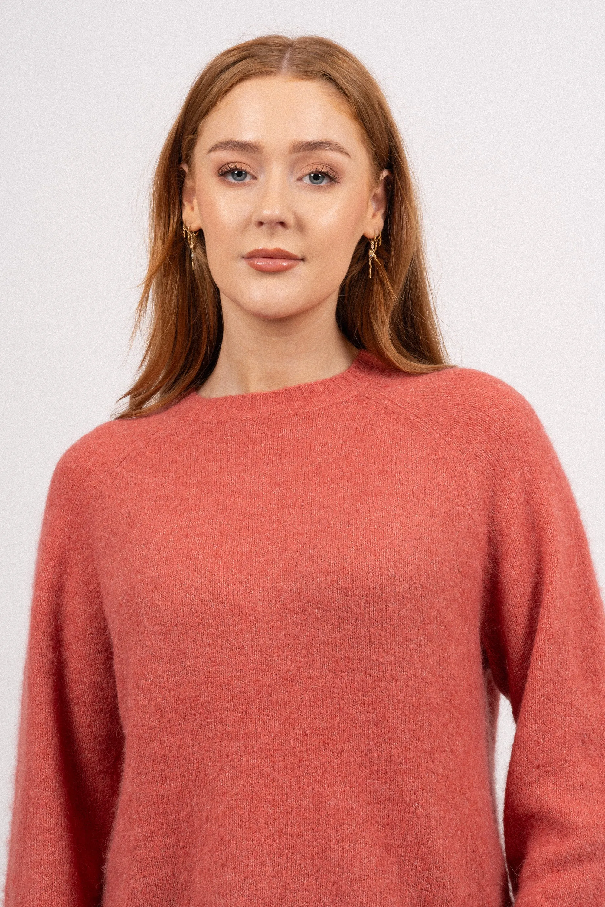 Ceara Hope Raglan Pullover - Mineral Red