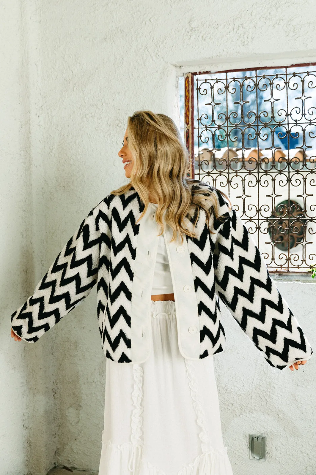 Chevron Sherpa Jacket - Ivory/Black