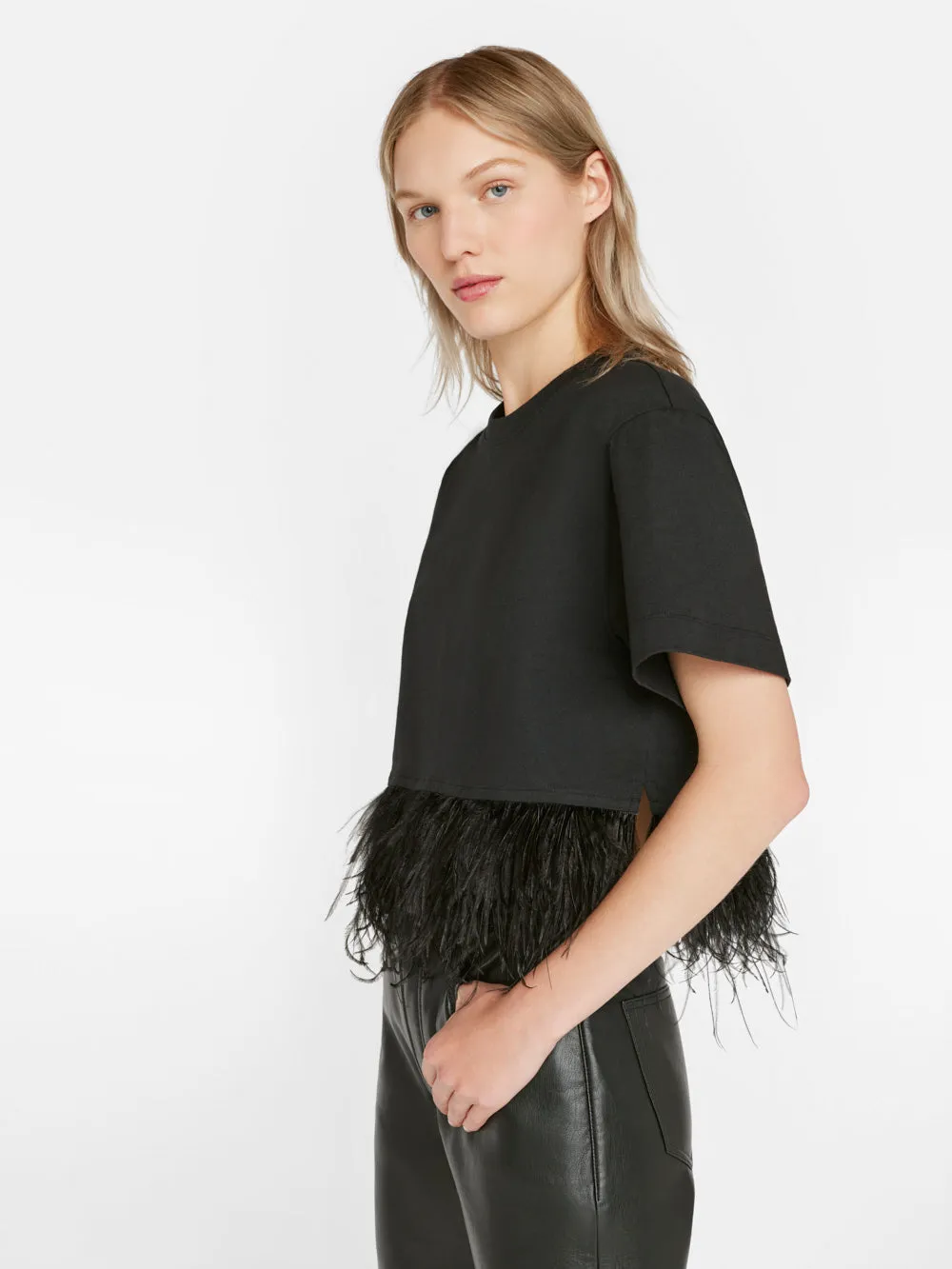 Cropped Feather Tee -- Noir