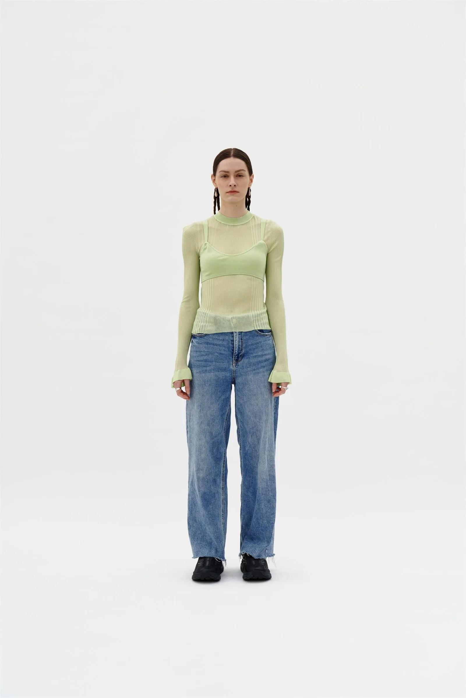 GILLIAN LONG SLEEVE CROPPED TOP WITH REMOVEABLE BRA