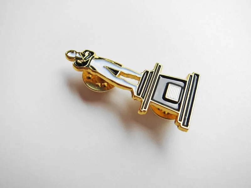 Sir Stamford Raffles Collar Pin